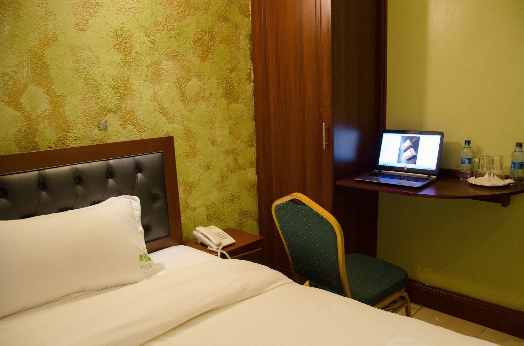 Ash White Hotel Найробі Екстер'єр фото